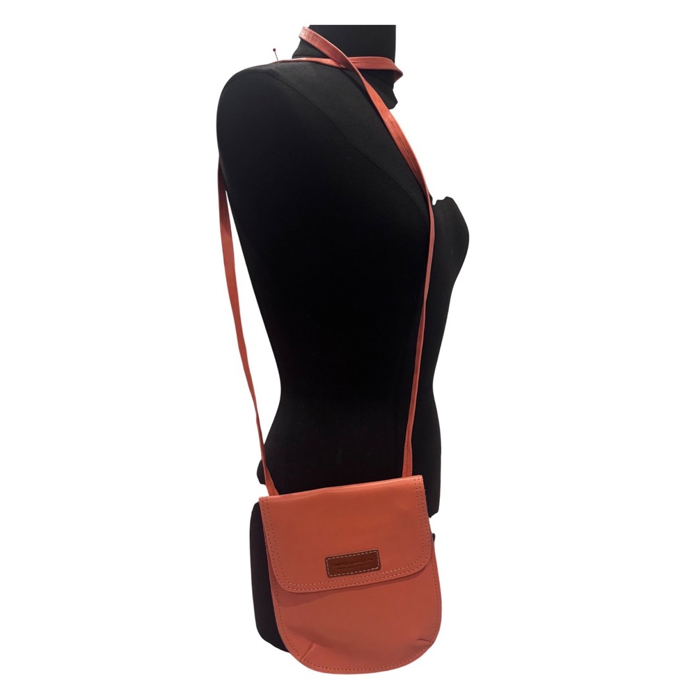 CueroPapel&Tijera Handmade Leather Crossbody‎ Bag Coral Costa Rica Sofia Protti